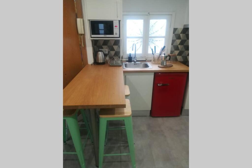 M3 Terrace. Cool 15 Min Center By Metro Esplugues de Llobregat
