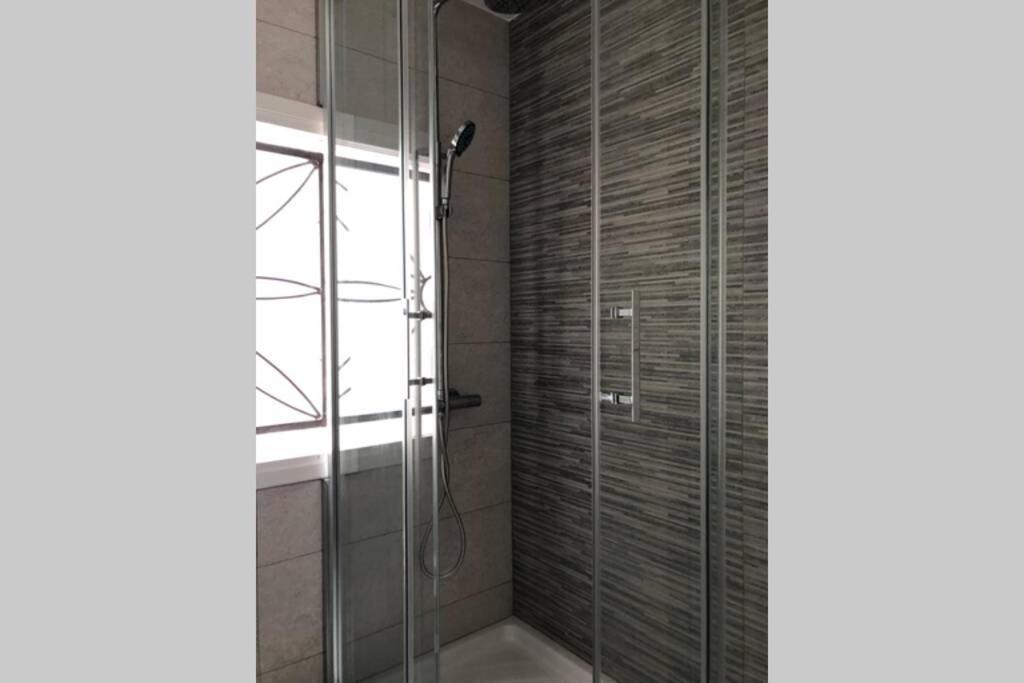 Apartment M3 Terrace. Cool 15 Min Center By Metro *