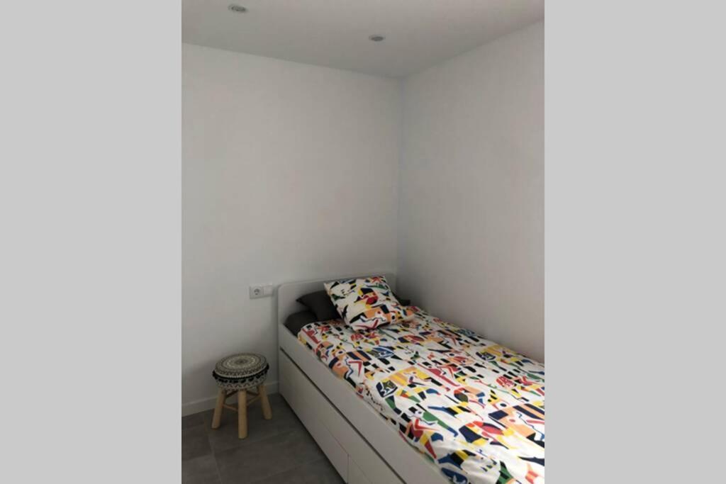 Apartment M3 Terrace. Cool 15 Min Center By Metro Esplugues de Llobregat